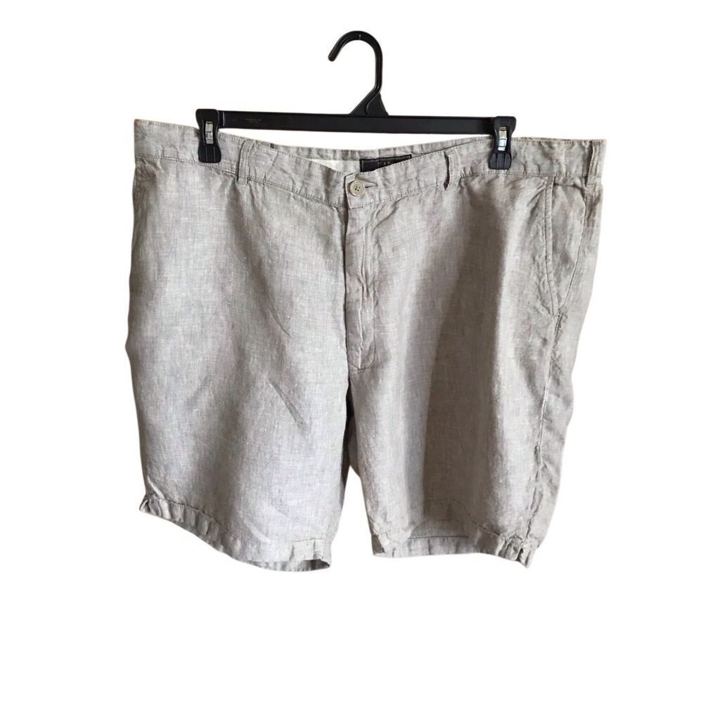 Jos. A Bank Reserve men’s Tan Linen shorts Size 44 golf travel vacation
